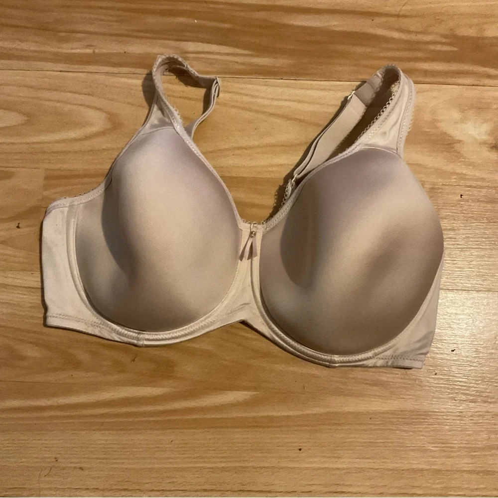 Wacoal‎ Soft Beige Bra
